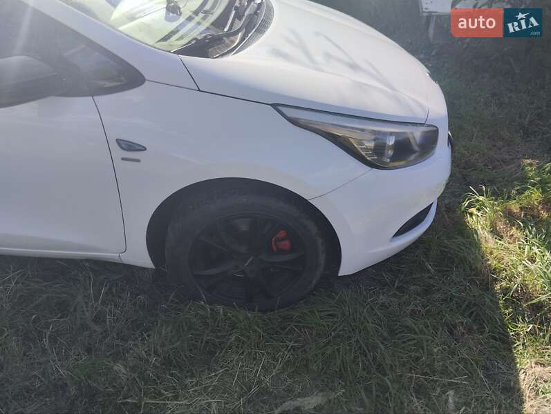 Універсал Kia Ceed 2013 в Львові