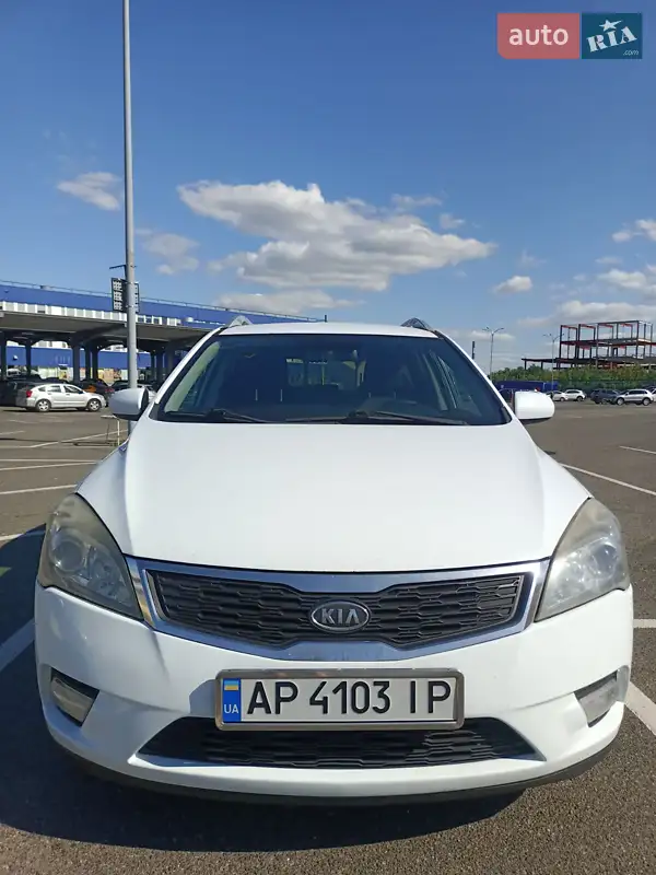 Kia Ceed 2011