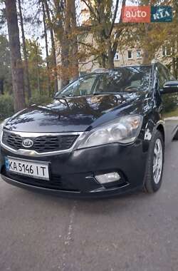 Универсал Kia Ceed 2010 в Киеве