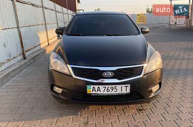 Хетчбек Kia Ceed 2009 в Києві