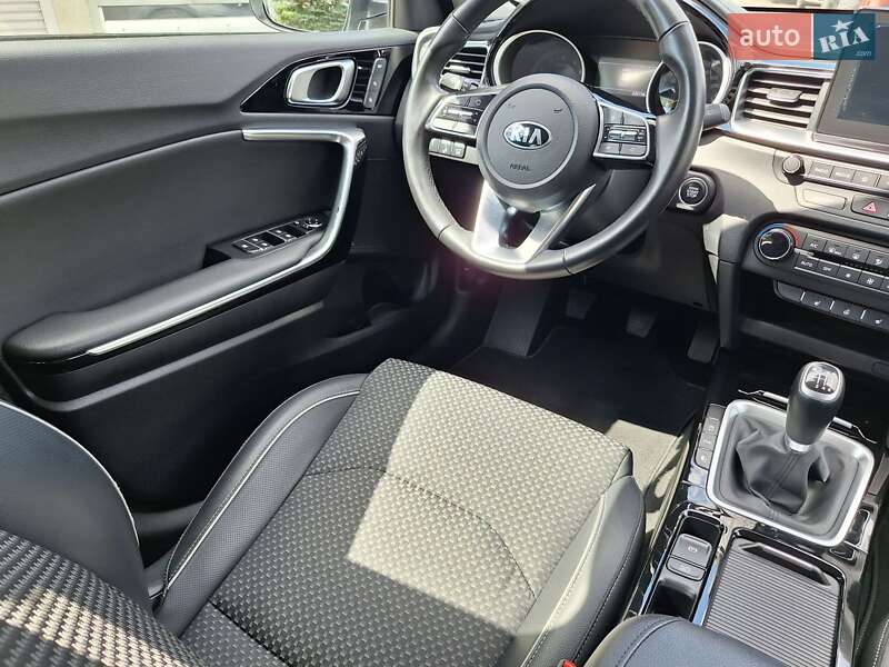 Универсал Kia Ceed 2018 в Сваляве фото 41 Универсал Kia Ceed 2018 в Сваляве