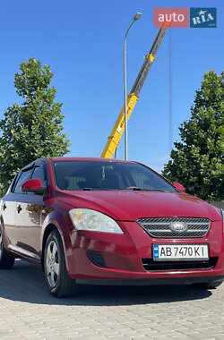 Хэтчбек Kia Ceed 2007 в Гайсине