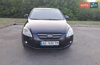 Хетчбек Kia Ceed 2007 в Апостоловому