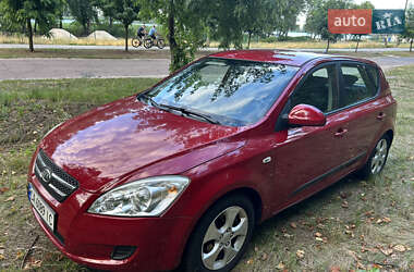 Хэтчбек Kia Ceed 2007 в Черкассах