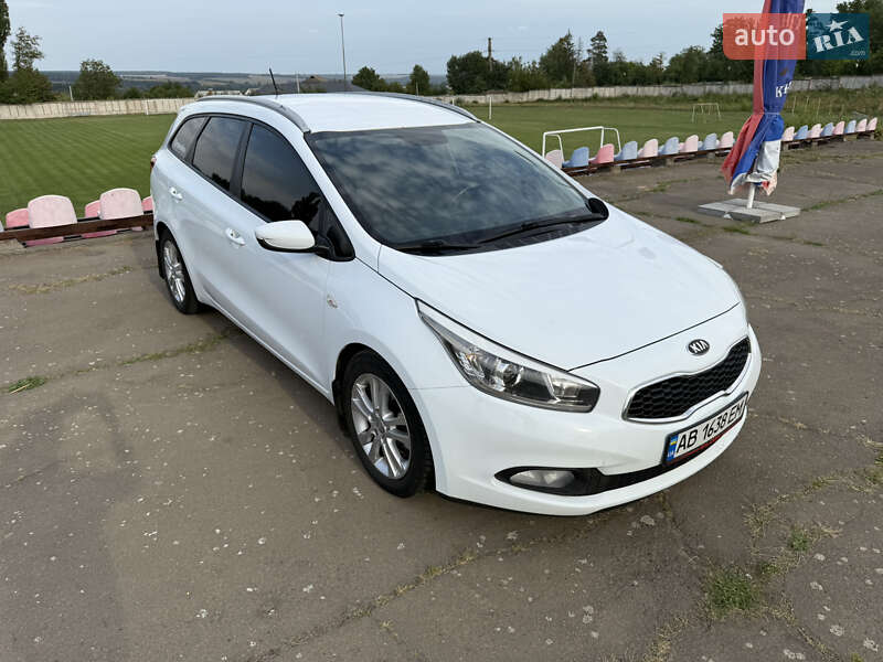 Универсал Kia Ceed 2013 в 