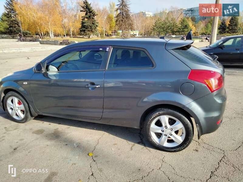 Універсал Kia Ceed 2008 в Запоріжжі