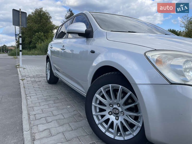 Хэтчбек Kia Ceed 2007 в Полтаве