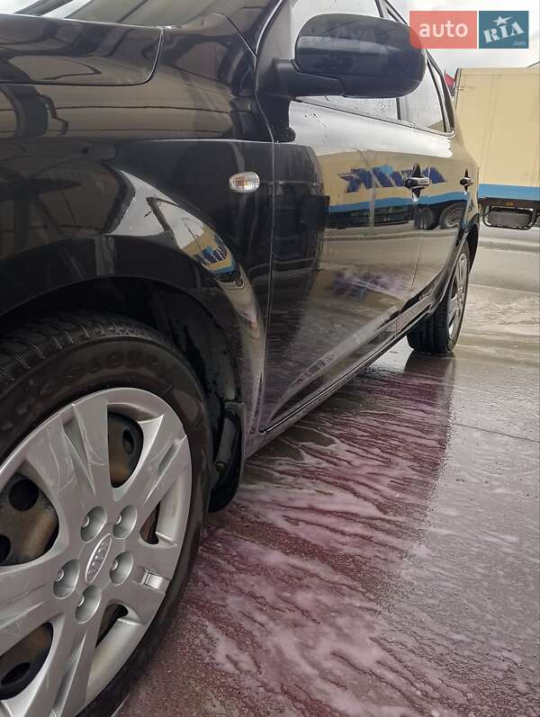 Хэтчбек Kia Ceed 2011 в Киеве фото 10 Хэтчбек Kia Ceed 2011 в Киеве