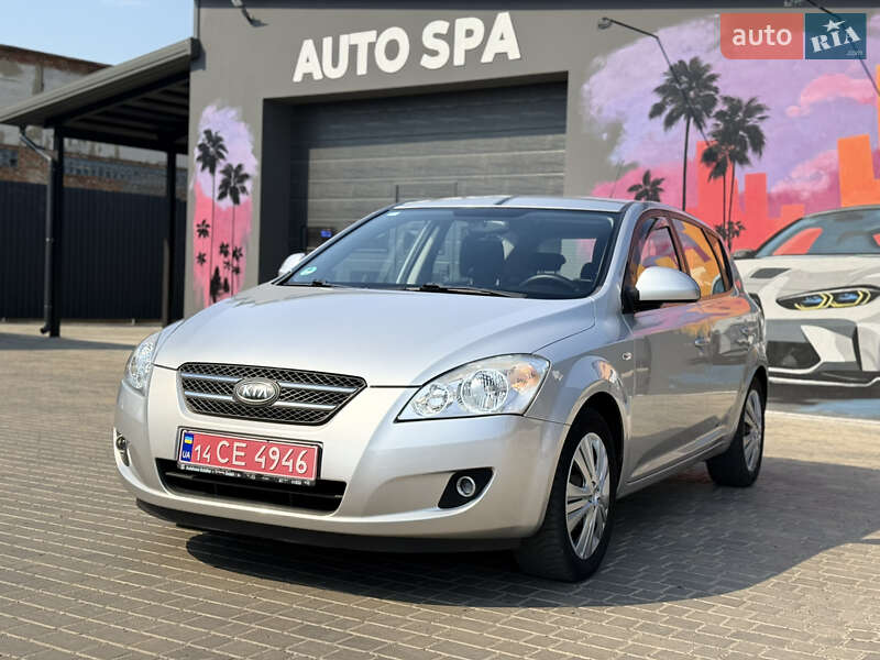 Хетчбек Kia Ceed 2008 в Звенигородці