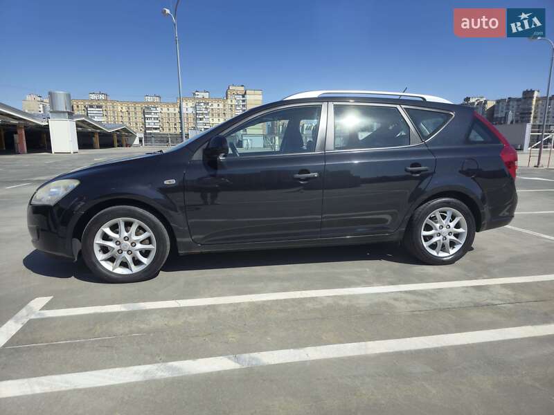 Универсал Kia Ceed 2008 в Киеве