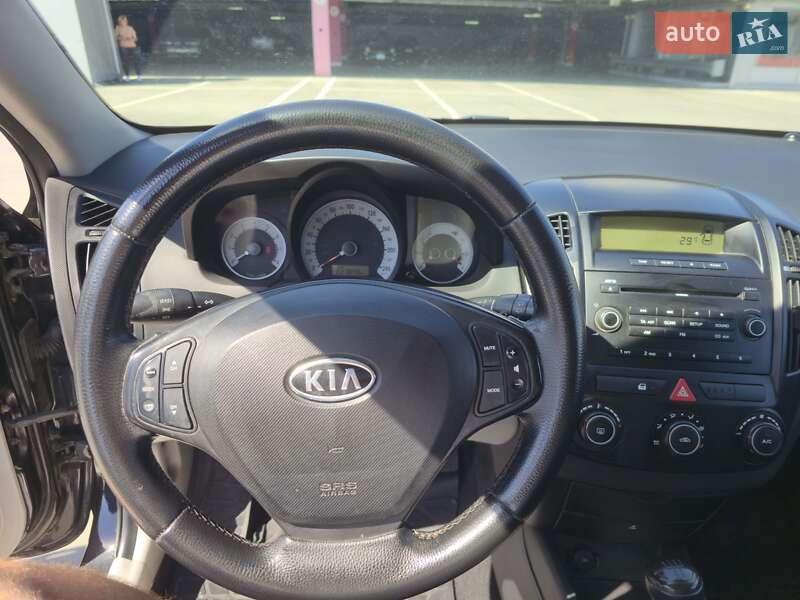 Универсал Kia Ceed 2008 в Киеве