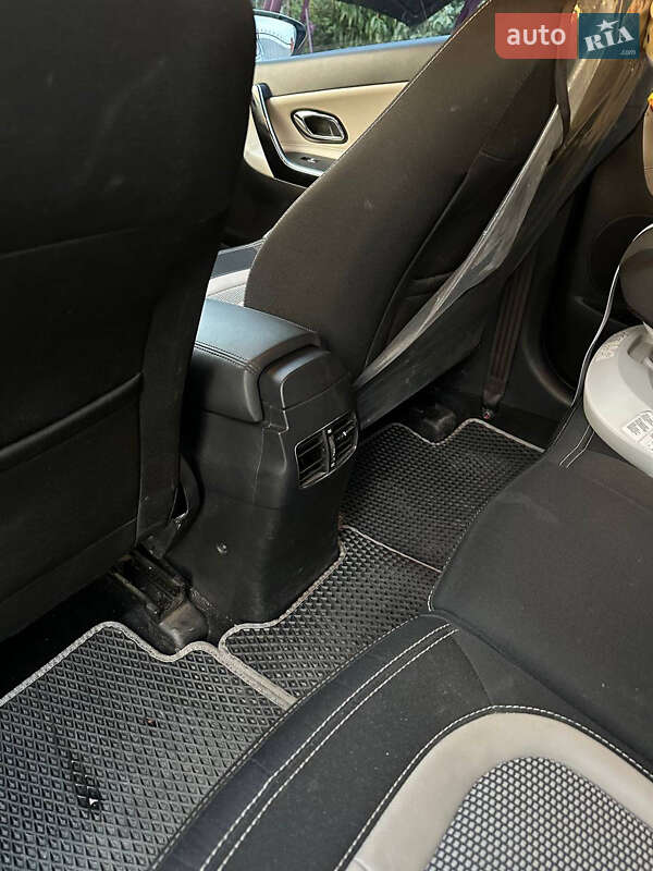 Хэтчбек Kia Ceed 2015 в Запорожье фото 13 Хэтчбек Kia Ceed 2015 в Запорожье