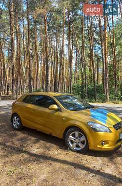 Хэтчбек Kia Ceed 2008 в Полтаве