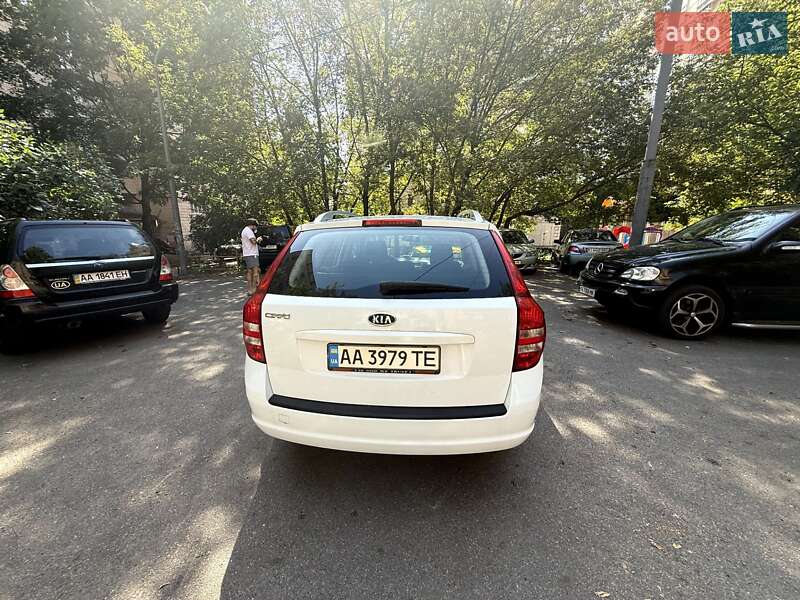 Універсал Kia Ceed 2008 в Києві фото 4 Універсал Kia Ceed 2008 в Києві