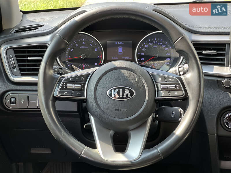 Хэтчбек Kia Ceed 2019 в Ужгороде фото 32 Хэтчбек Kia Ceed 2019 в Ужгороде