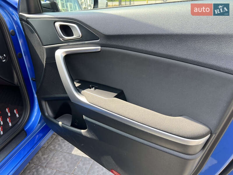 Хэтчбек Kia Ceed 2019 в Ужгороде фото 38 Хэтчбек Kia Ceed 2019 в Ужгороде