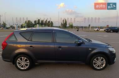 Универсал Kia Ceed 2011 в 