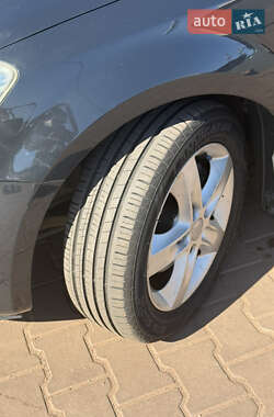 Хэтчбек Kia Ceed 2008 в 