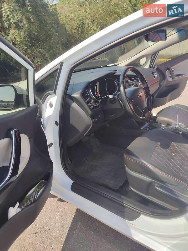 Хэтчбек Kia Ceed 2012 в Ужгороде фото 42 Хэтчбек Kia Ceed 2012 в Ужгороде