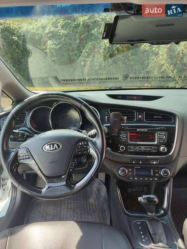 Хэтчбек Kia Ceed 2012 в Ужгороде фото 47 Хэтчбек Kia Ceed 2012 в Ужгороде