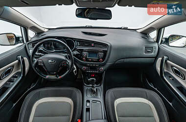Хэтчбек Kia Ceed 2017 в 