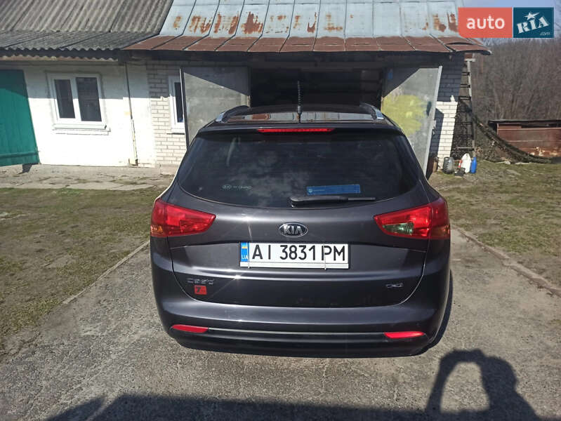 Универсал Kia Ceed 2014 в Обухове фото 5 Универсал Kia Ceed 2014 в Обухове