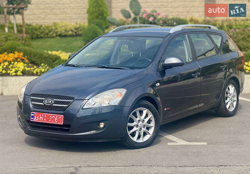Универсал Kia Ceed 2008 в Запорожье