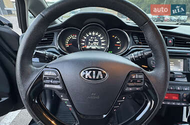 Хэтчбек Kia Ceed 2017 в 