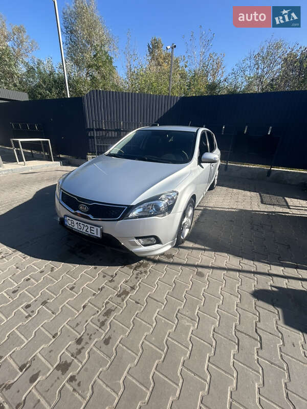 Kia Ceed 2010