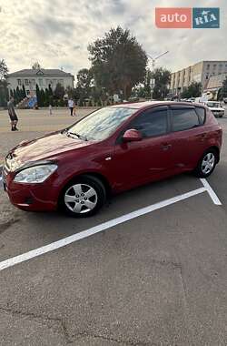 Хэтчбек Kia Ceed 2007 в Ладыжине