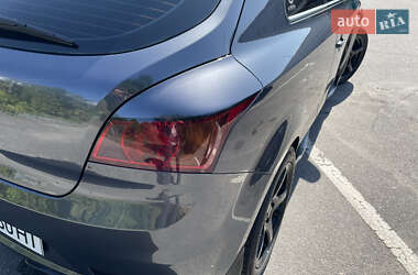Хэтчбек Kia Ceed 2010 в 