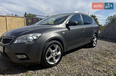 Универсал Kia Ceed 2010 в Николаеве