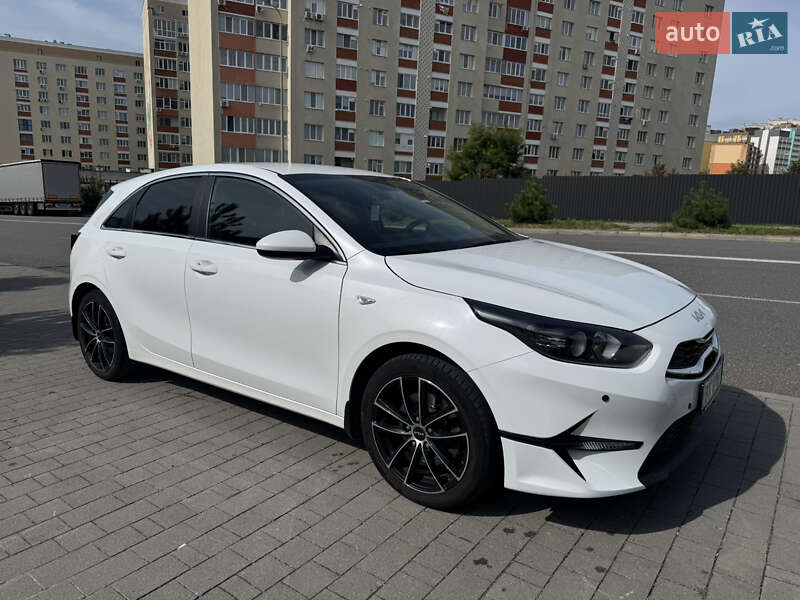 Хетчбек Kia Ceed 2022 в Хмельницькому