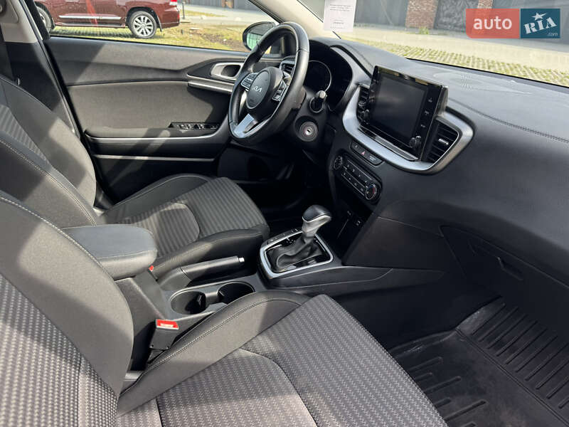 Хетчбек Kia Ceed 2022 в Хмельницькому
