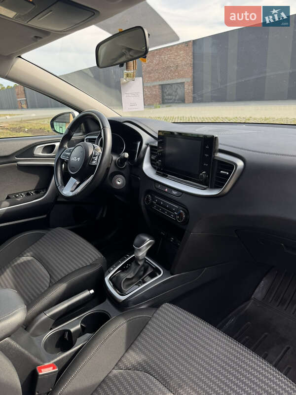 Хетчбек Kia Ceed 2022 в Хмельницькому