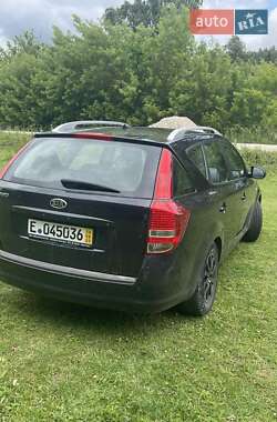 Универсал Kia Ceed 2011 в 