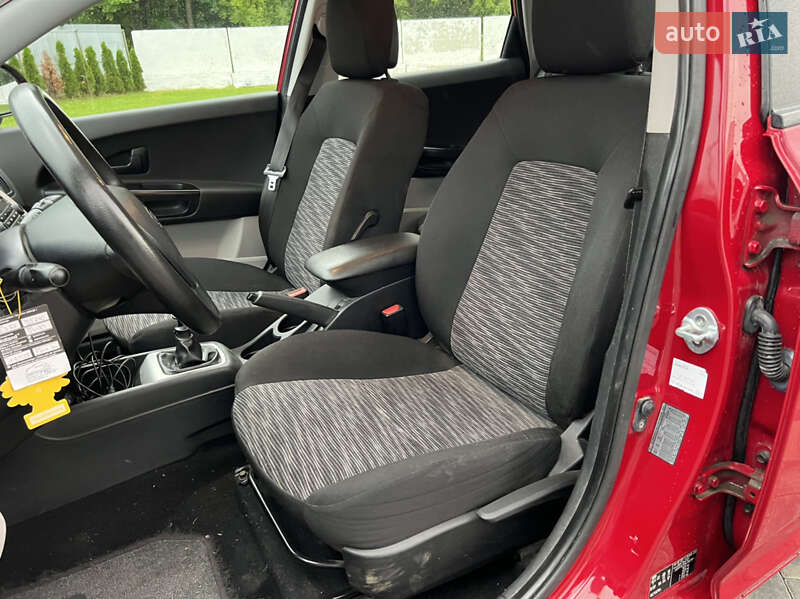 Универсал Kia Ceed 2008 в Луцке
