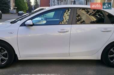 Хэтчбек Kia Ceed 2018 в Киеве