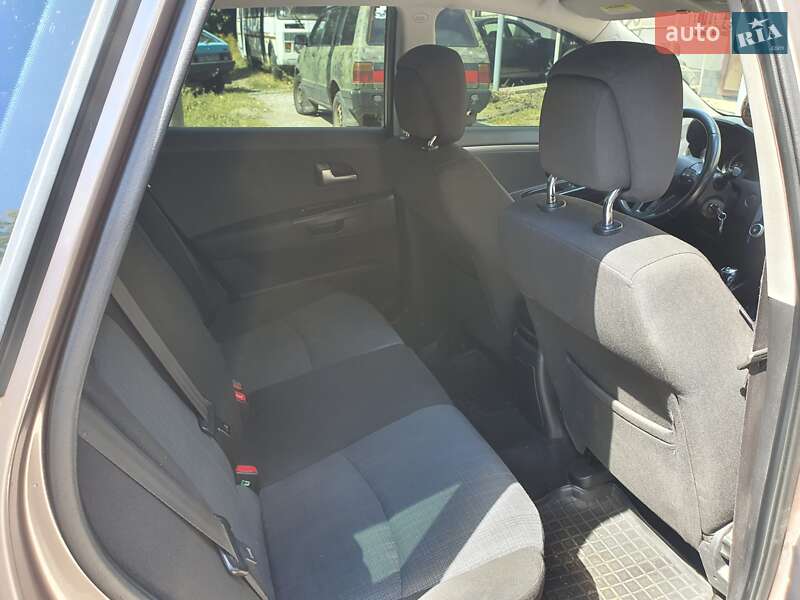 Универсал Kia Ceed 2012 в Кривом Роге