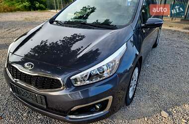 Хэтчбек Kia Ceed 2017 в 