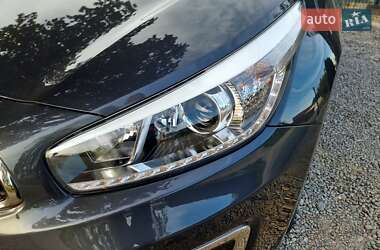 Хэтчбек Kia Ceed 2017 в 