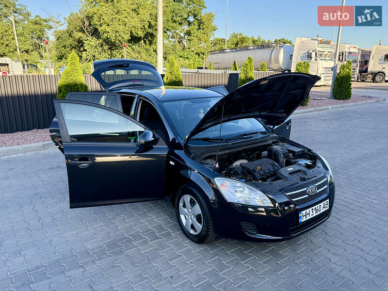 Хетчбек Kia Ceed 2007 в Одесі фото 33 Хетчбек Kia Ceed 2007 в Одесі