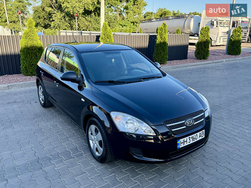 Хетчбек Kia Ceed 2007 в Одесі фото 5 Хетчбек Kia Ceed 2007 в Одесі