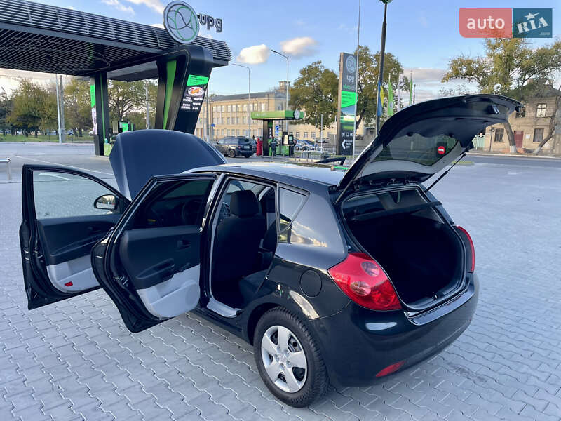 Хетчбек Kia Ceed 2007 в Одесі фото 38 Хетчбек Kia Ceed 2007 в Одесі