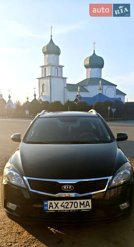 Kia Ceed 2011