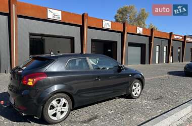 Хэтчбек Kia Ceed 2008 в 