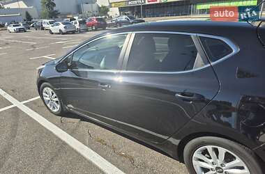 Хэтчбек Kia Ceed 2017 в Киеве