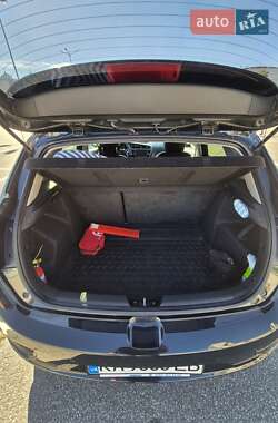 Хэтчбек Kia Ceed 2017 в Киеве