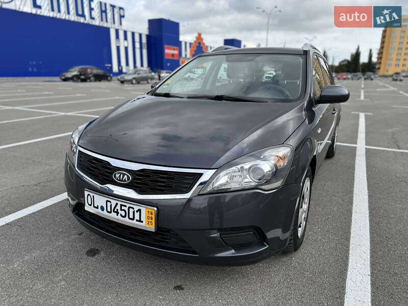 Универсал Kia Ceed 2010 в 