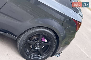 Хэтчбек Kia Ceed 2010 в 